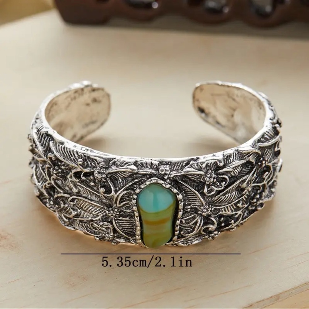 Silver Cuff Bracelet Turquoise Stone - Picture 3 of 6